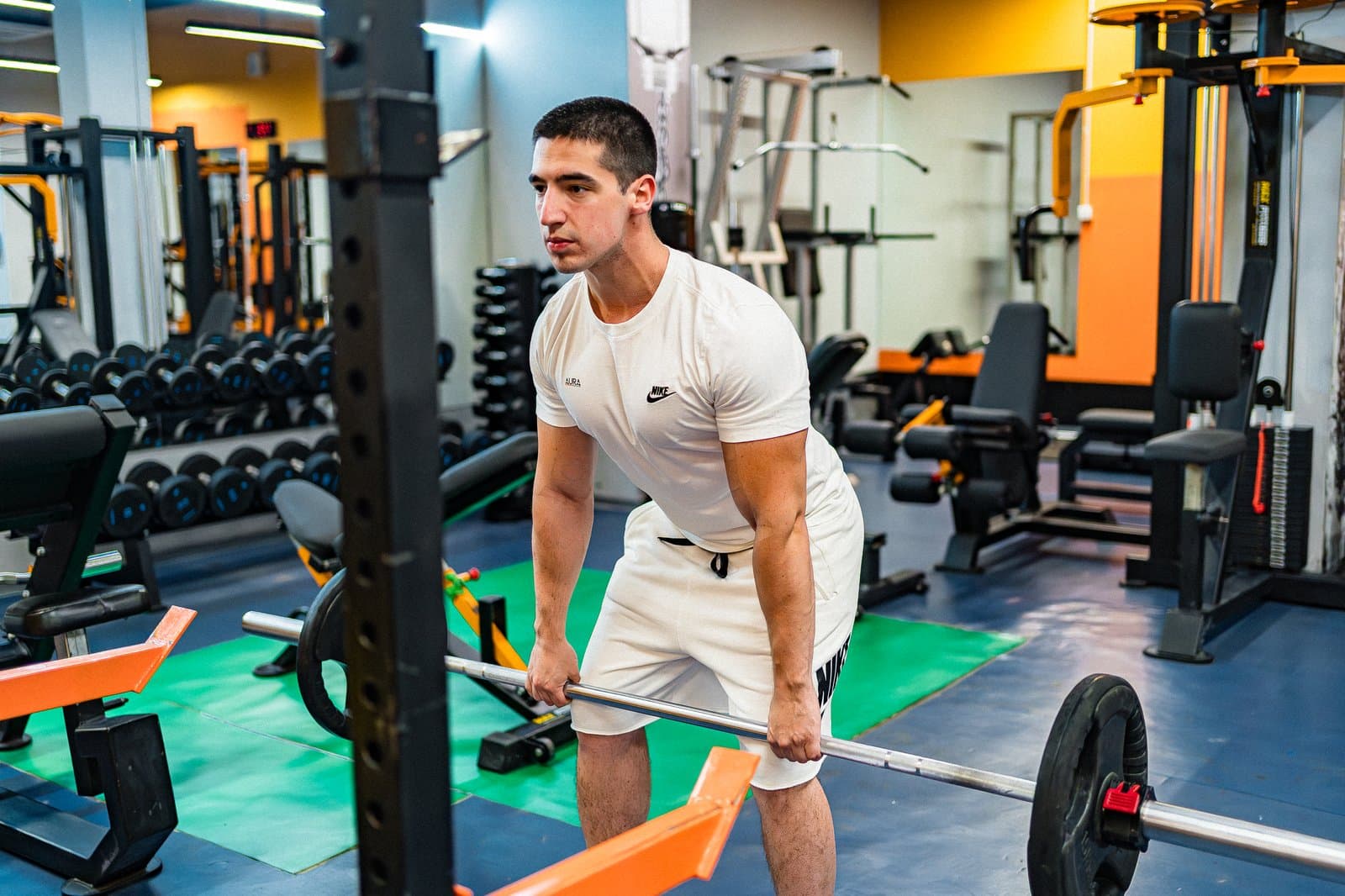 Mrtvo dizanje (deadlift) - pravilna tehnika i greške koje treba izbegavati